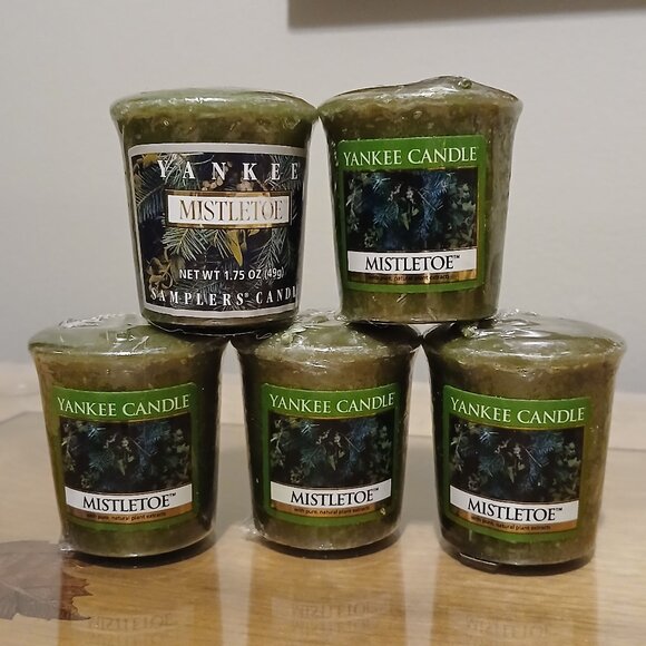 HUGE Yankee Candle & Aromascape Bundle! Pine Scent w/ Bonus Decor Candles - NWT - Picture 11 of 14